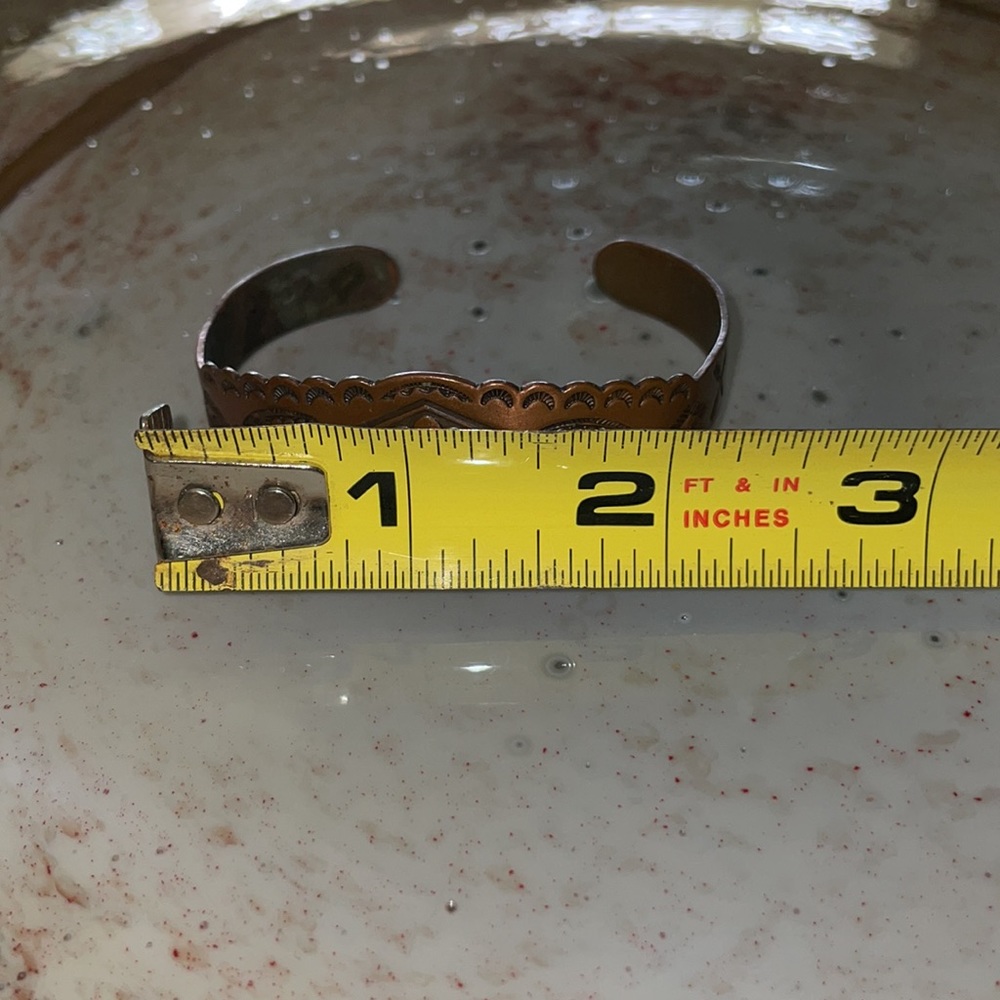 Vintage Copper Bracelet Arrowhead Engraved Adjustable Width - Picture 7 of 10